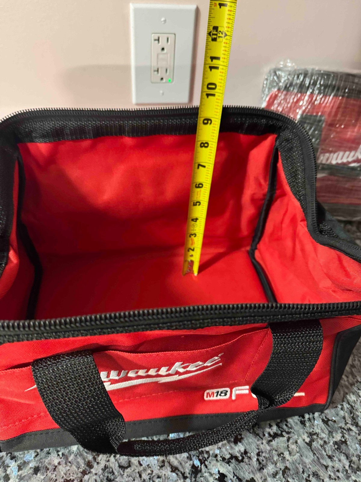 Milwaukee *NEW* M18 FUEL 12x10x8 Heavy Duty Contractor Tool Bag