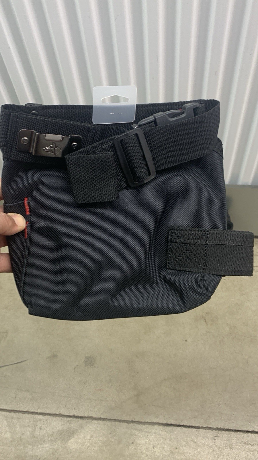 Husky 6-Pocket Tool Belt Pouch Adjustable Quick-Release Buckle Clip in Black
