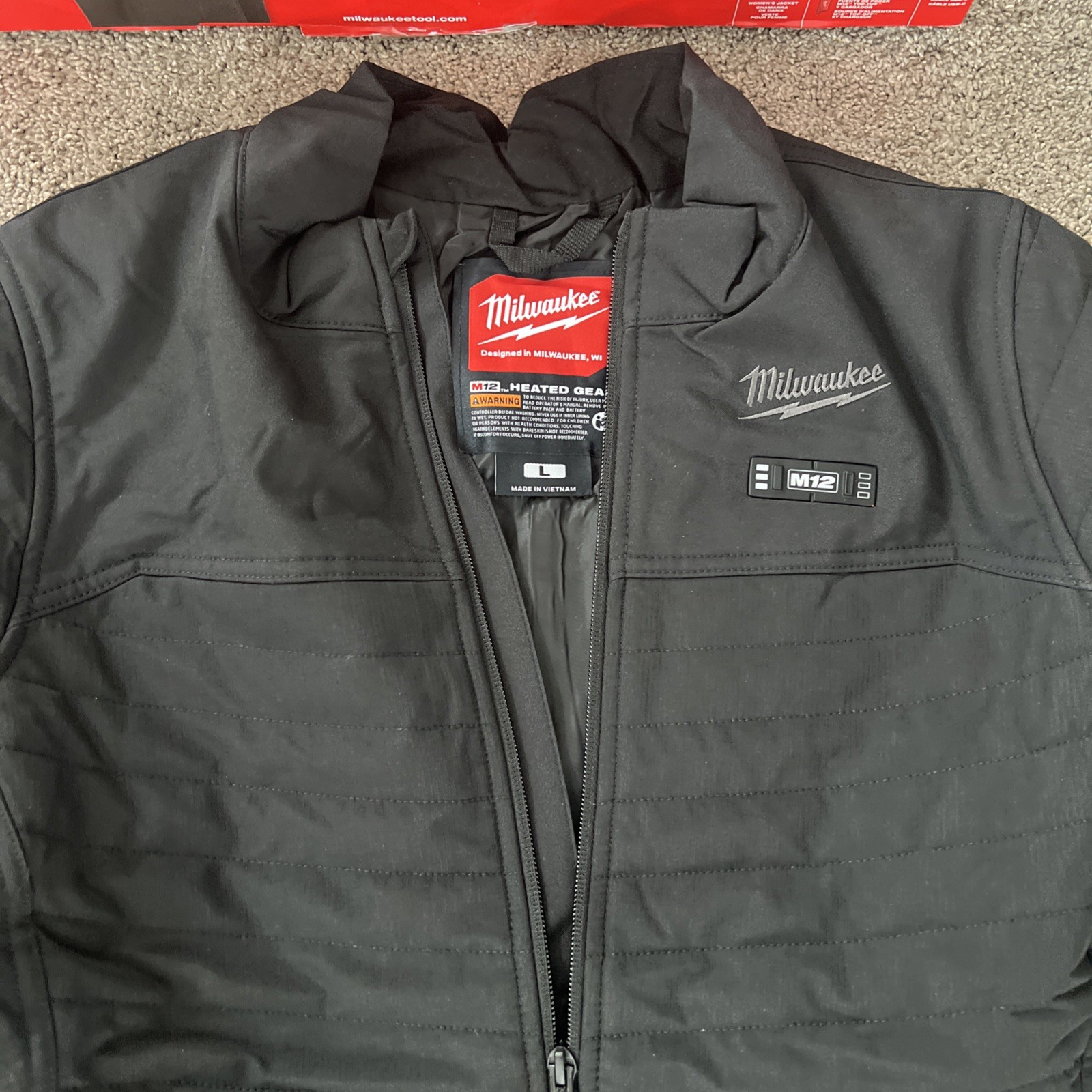 Milwaukee F102B-21L Women’s Heated Black AXIS LARGE Jacket Kit – Great Condi A1