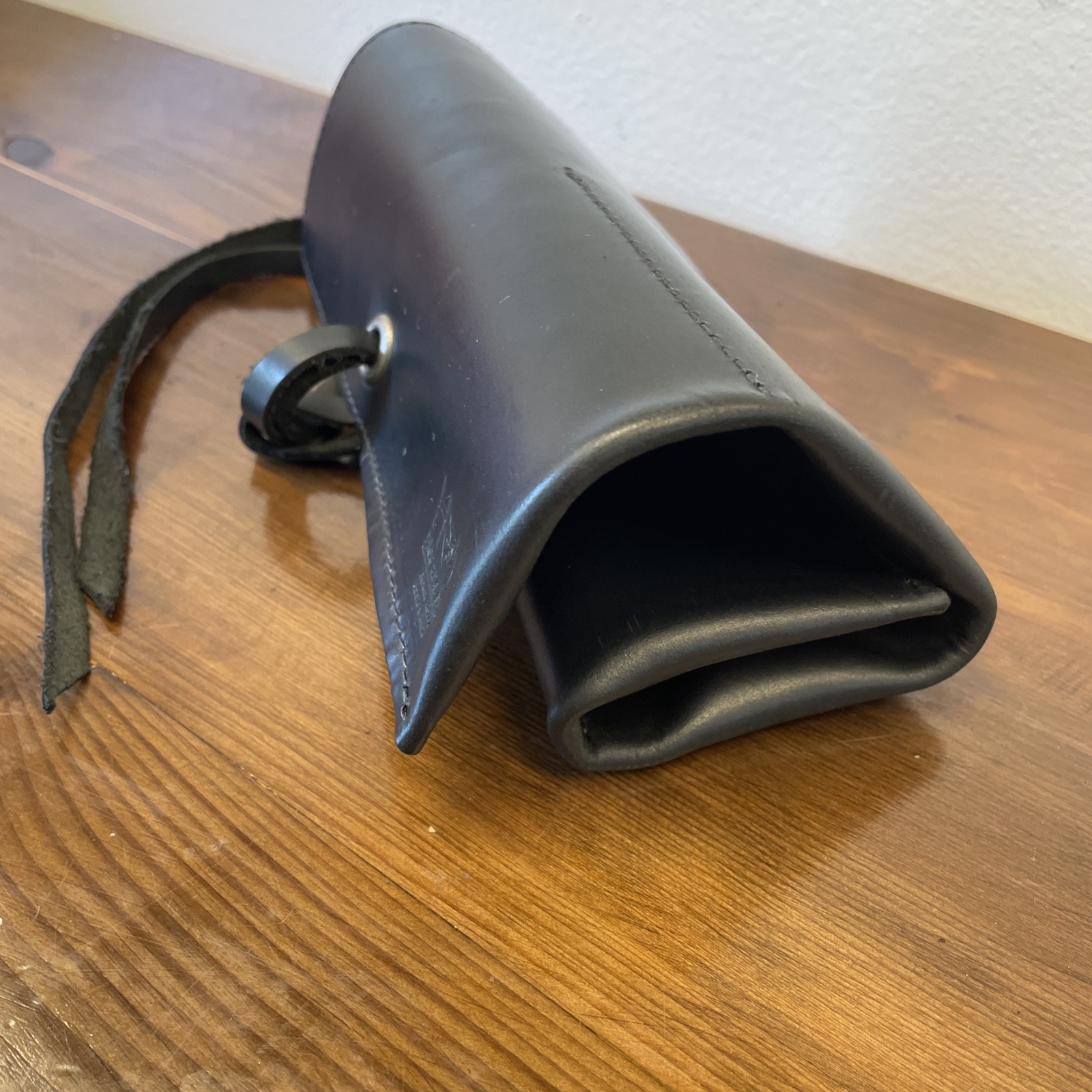 Hide Drink Thick Leather Small Tool Roll Up Bag Pencil Pouch Black 4 3” Pockets