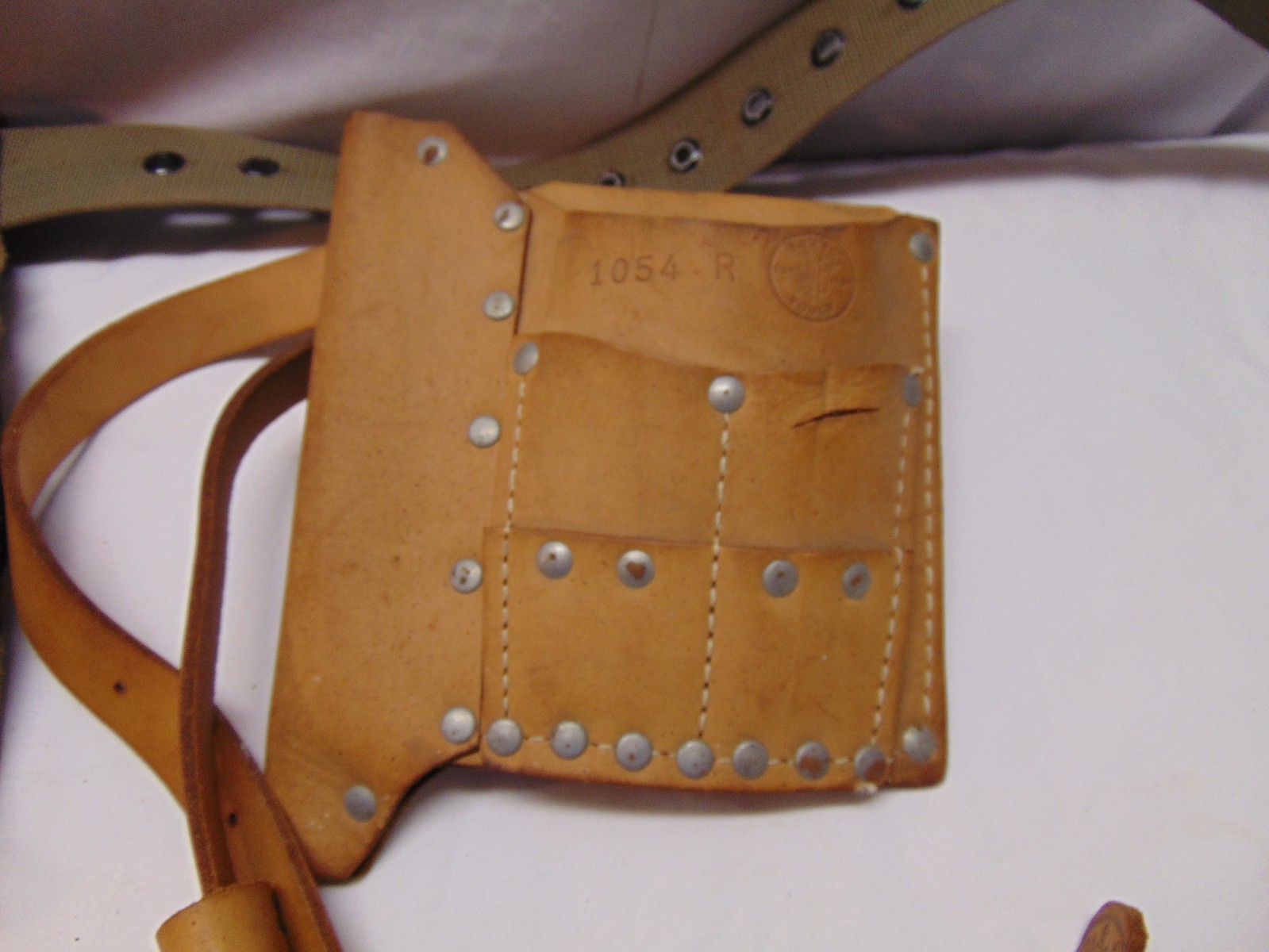 (3) Leather tool / work belts tool pouches Klein 1054 R / AWP / Bolen #5108