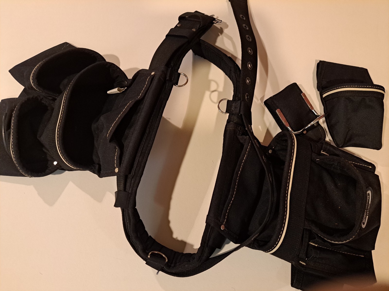 McGuire-Nicholas 5 Pc Black Balastic 13 Pocket Rig Tool Belt Fits Up 50″ Waist