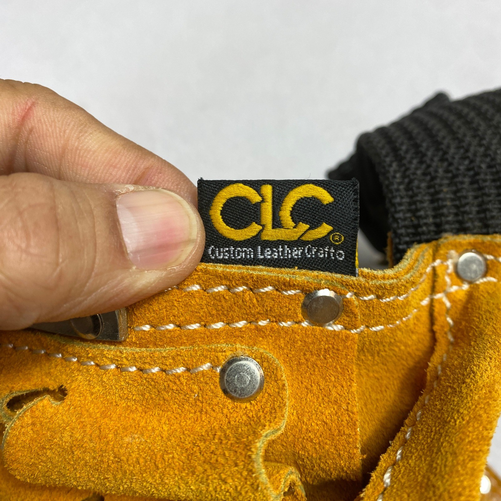 Husky CLC Custom Leathercraft Suede Tool Belt Work Gear Pouch Carpentry