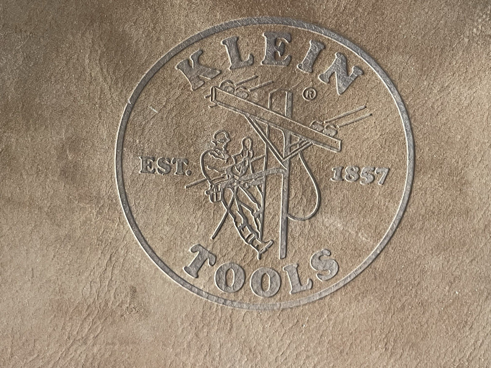 Klein Tools 5139L 12-1/2-Inch Top-Grain Leather Zipper Bag