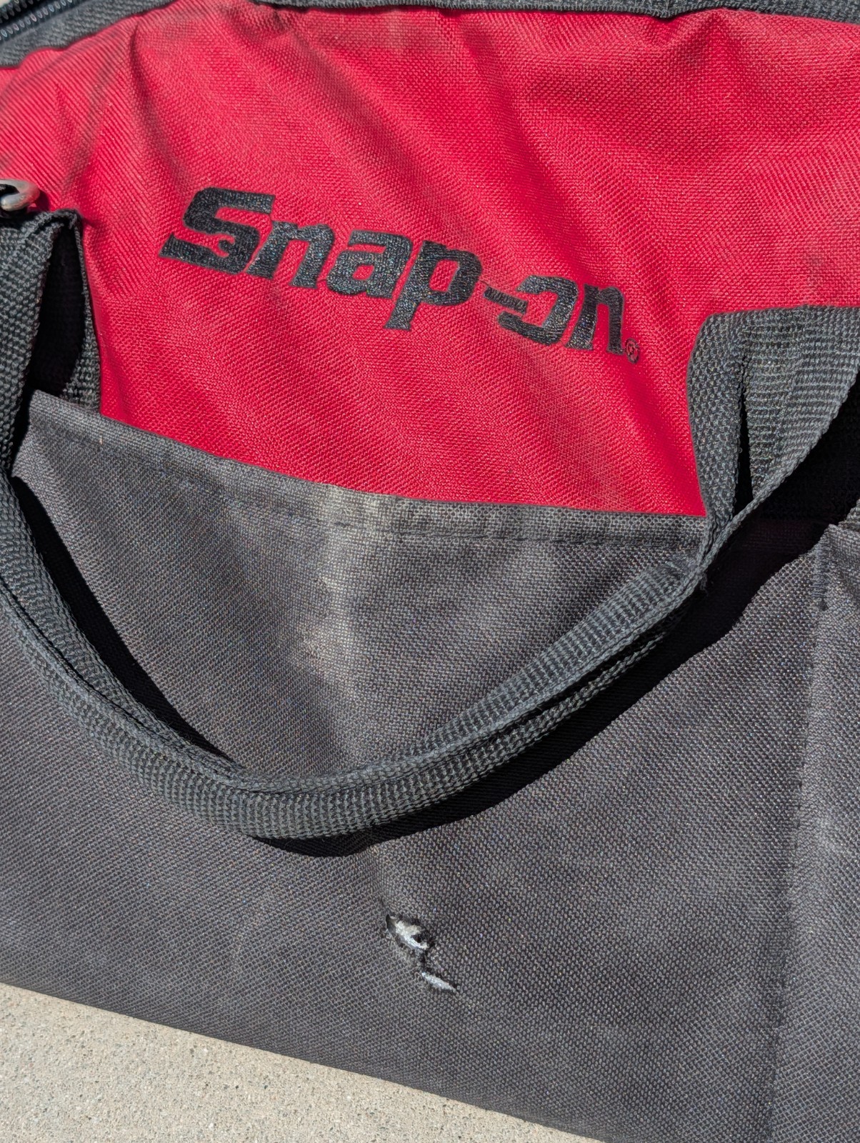 Snap On Tools Large Tool Bag/ Tote Bag/ Organizer Bag/ 18”x9”x12”
