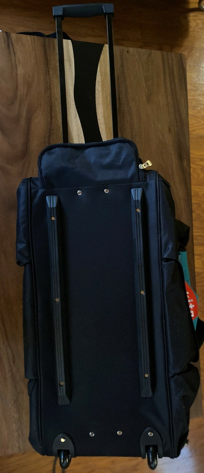 Makita Large Canvas Duffel Bag/Case w/ Wheels – Never Used