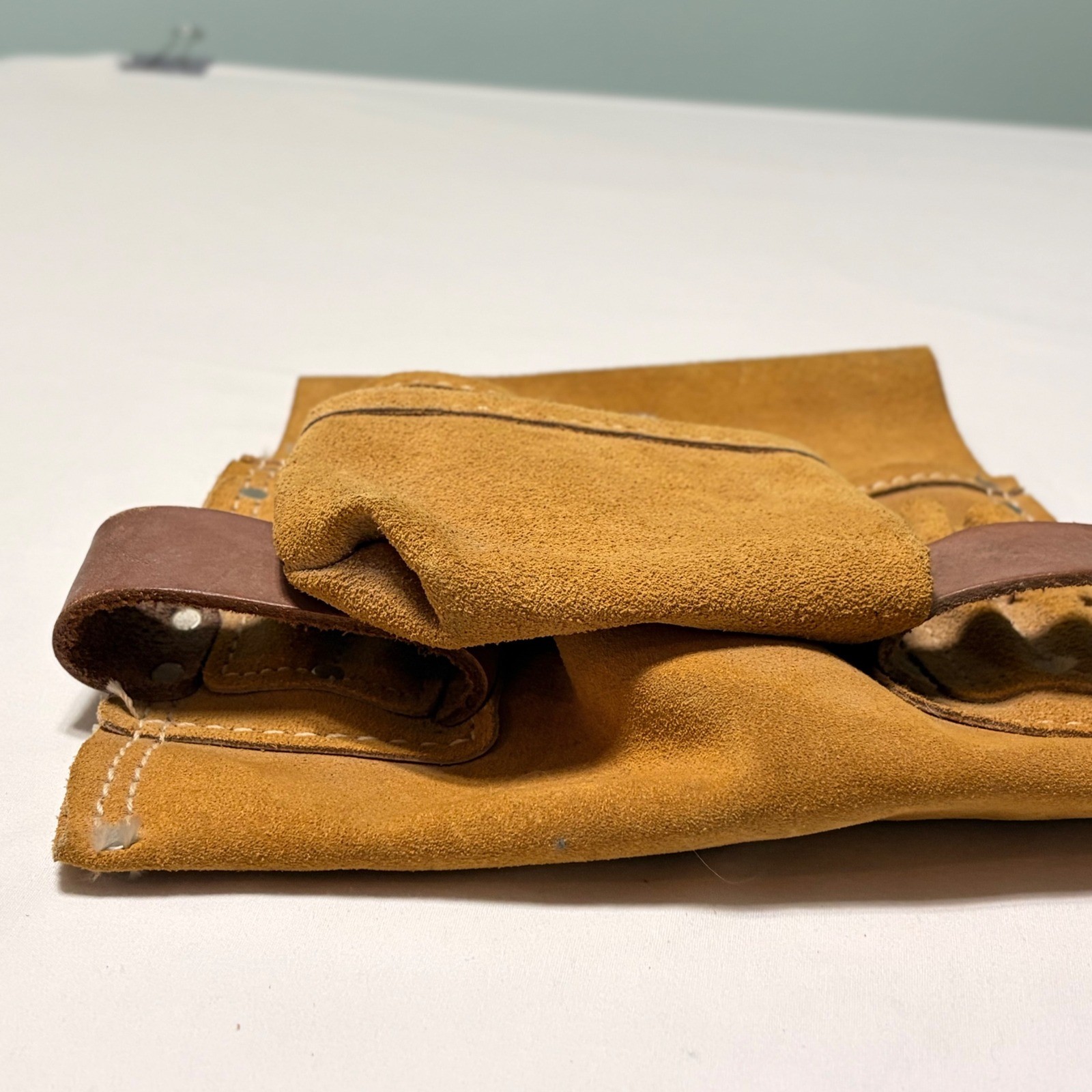 Nicholas Work Gear 823CSP Heavy Suede Cowhide Tool Pouch Tan Made in USA