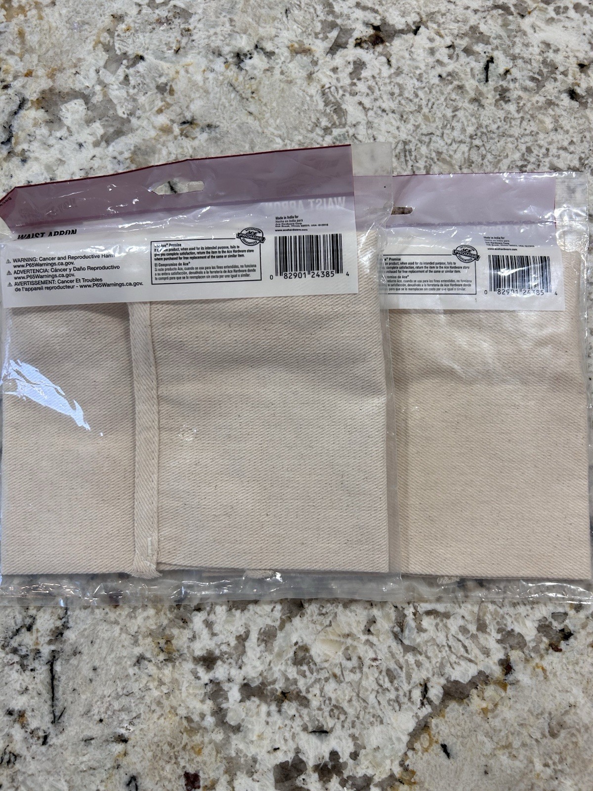New Ace Hardware Waist Apron In Original Packing.