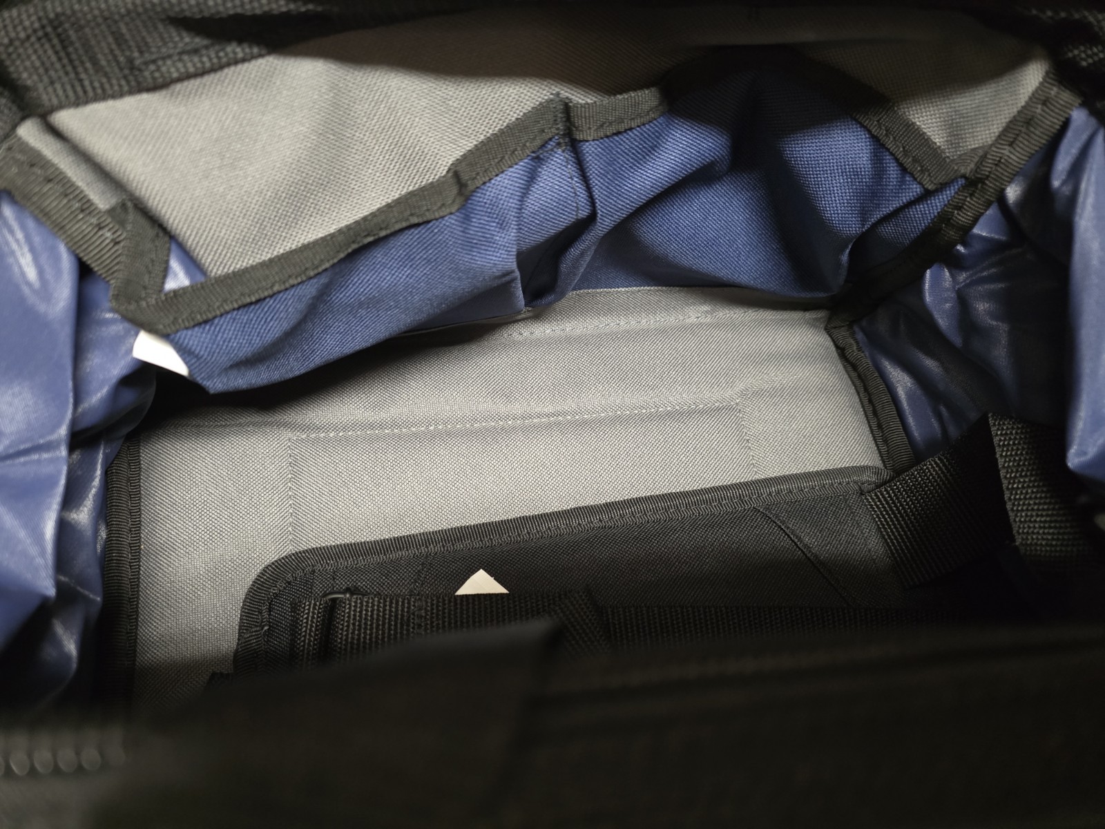 Irwin 11 Pocket Tool Organizer Bag