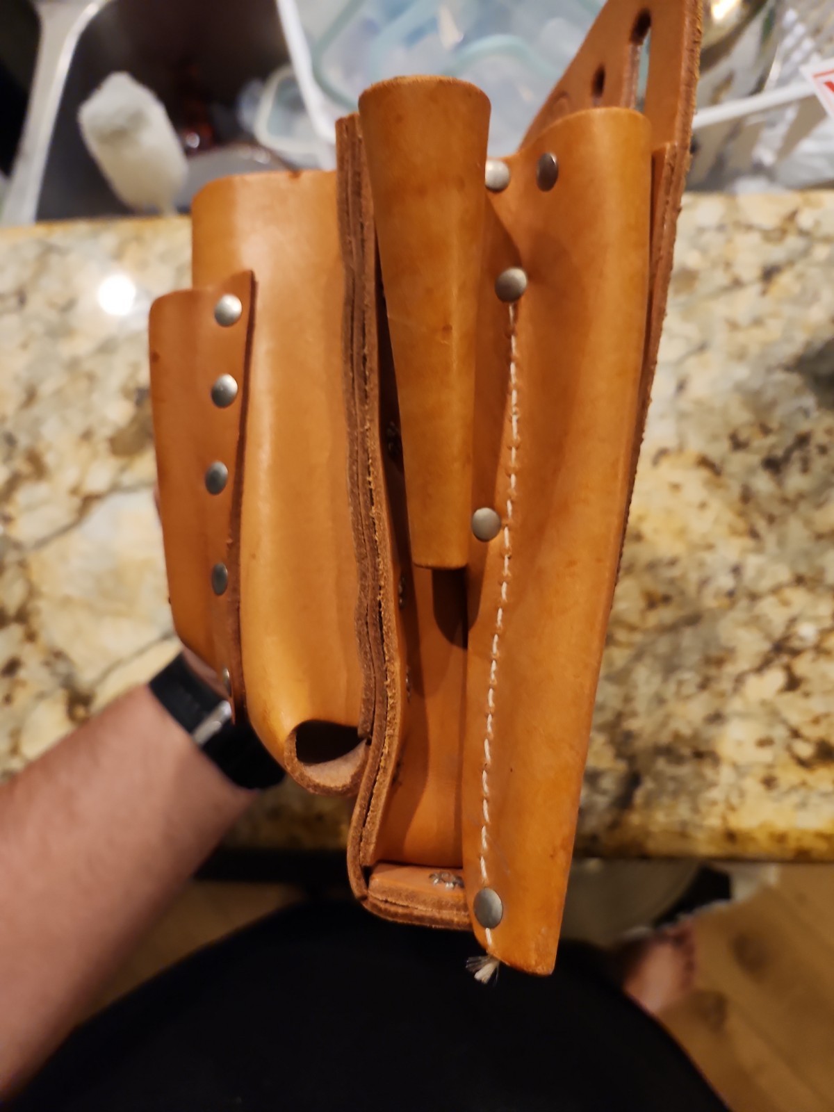KLEIN TOOLS 5165~10-POCKET -TAN LEATHER TOOL POUCH, W/ Husky Belt Pouch