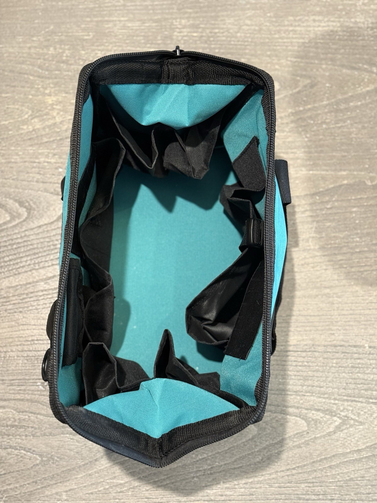 Makita Tool Bag With Strap (14” x 10.5” x 9”)