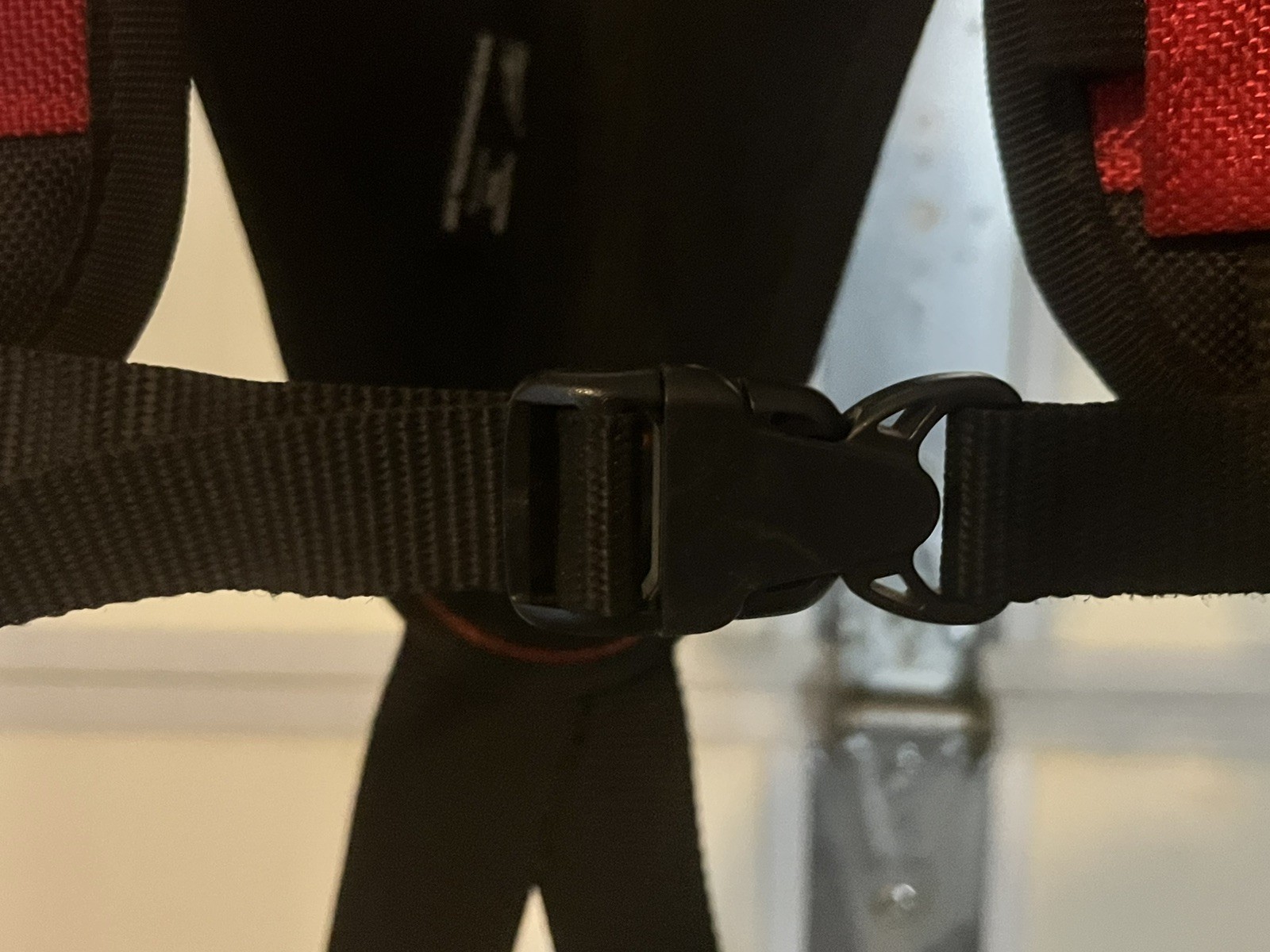 Milwaukee 48-22-8120 30 – 53-Inch 24-Pocket Suspension Rig Contractor Work Belt