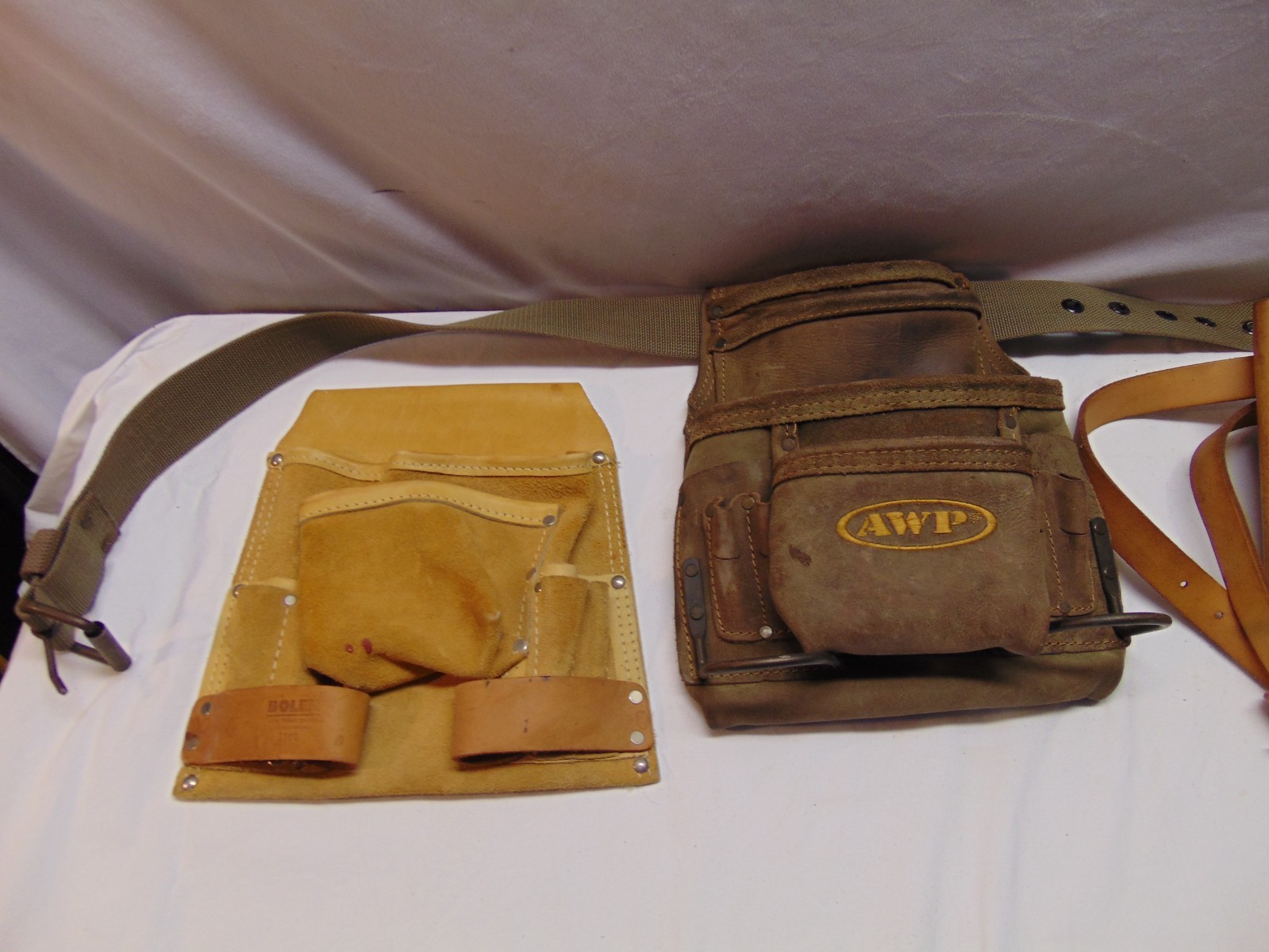 (3) Leather tool / work belts tool pouches Klein 1054 R / AWP / Bolen #5108