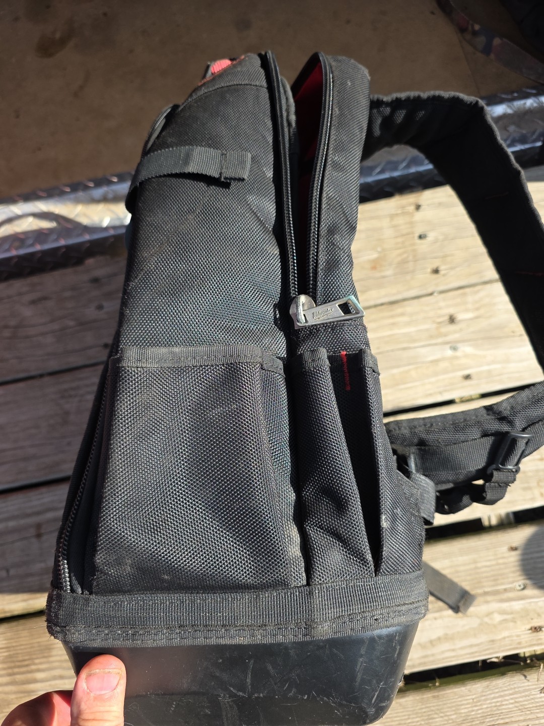 Milwaukee Tool Backpack Black/Red Fabric Multiple Compartments – Fast Shipping!