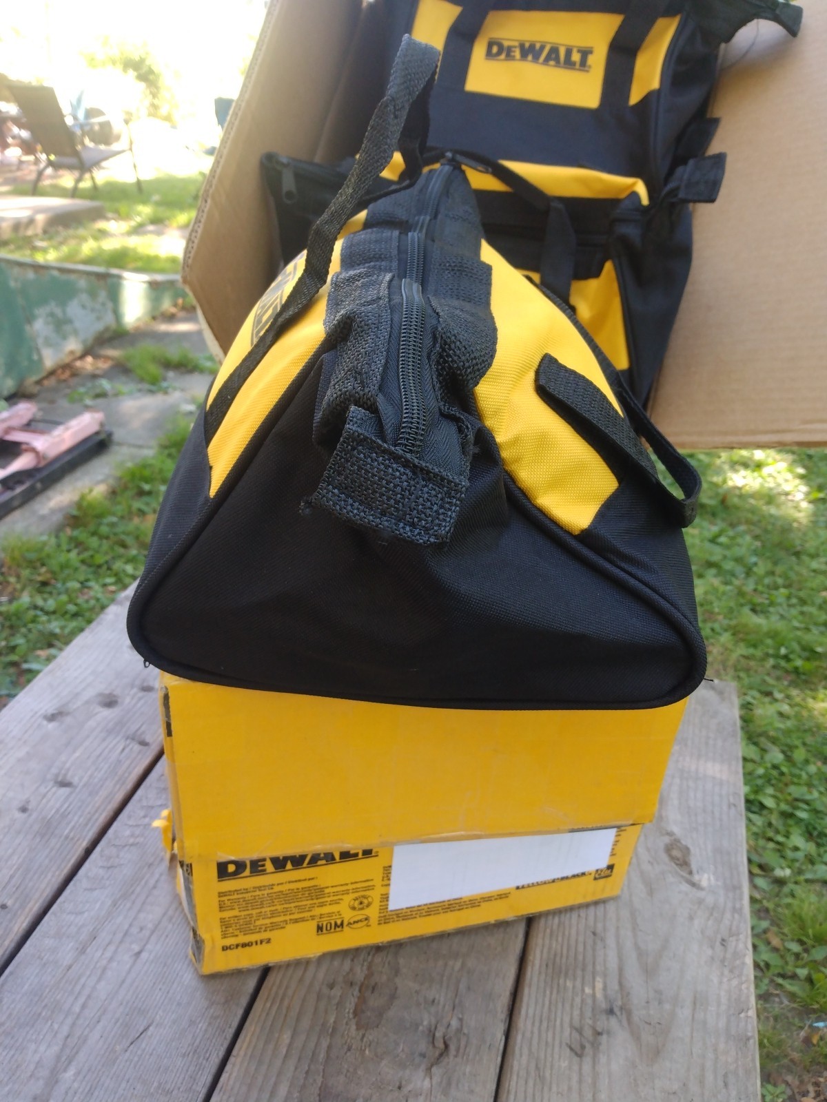 New Small 9″X9″X6″ Inch New Dewalt Tool Bag Carrying Tote Bag Nos Canvas Zip Up
