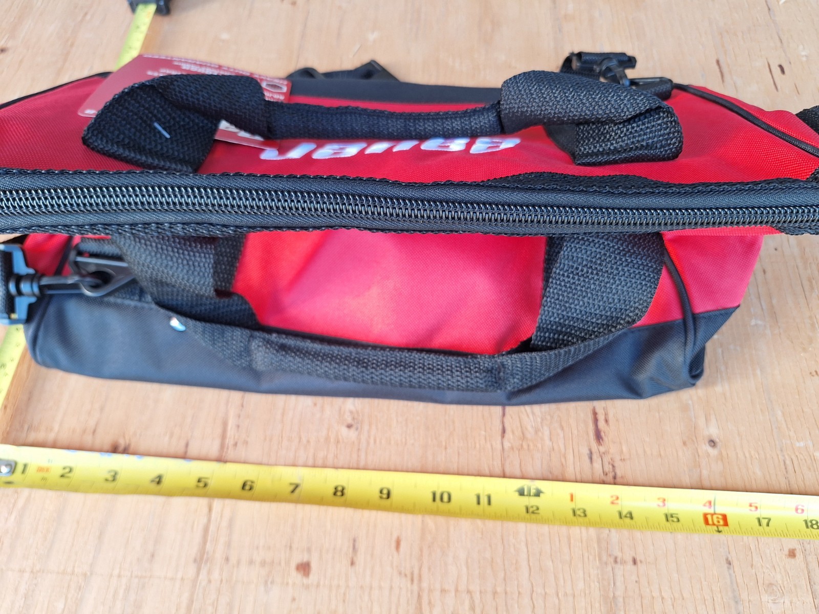 New Bauer 16 In. Tool Bag With 6 Pockets Heavy duty with shoulder strap