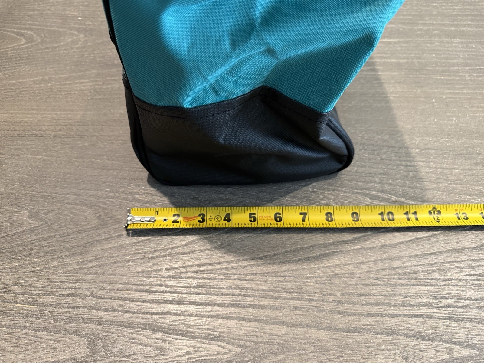 Makita Tool Bag With Strap (14” x 10.5” x 9”)
