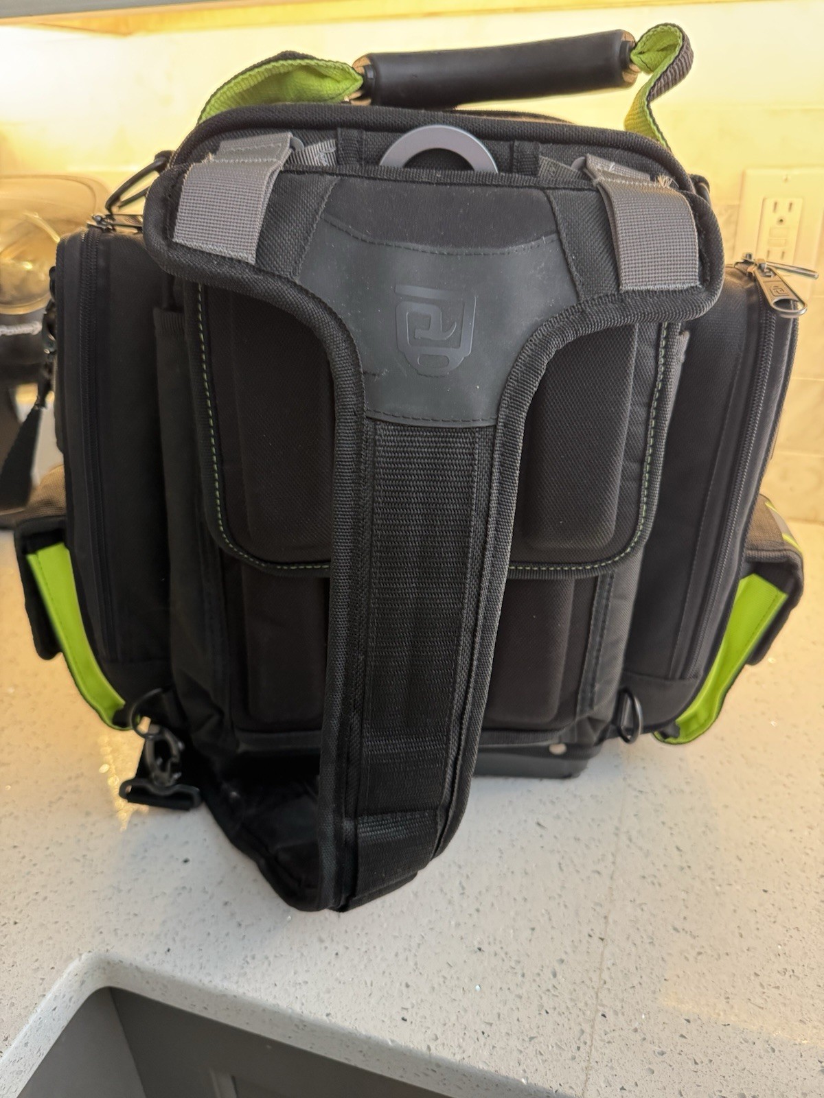Veto Pro Pac MB5B SPECIAL OPS | Meter Bag Base and Removable Single Sling Strap