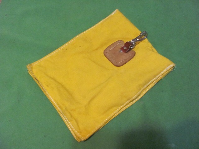 Vintage yellow Estex Canvas Glove 2211 – Sleeve / Glove Bag