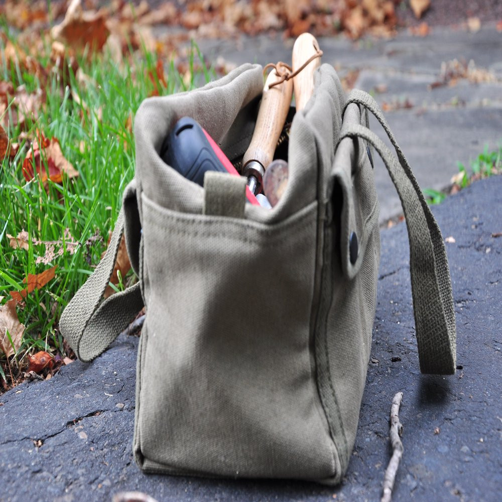 Heavy Duty Ample Storage Tool Bag Brass Zipper and Side Pockets Bag Cars Garden