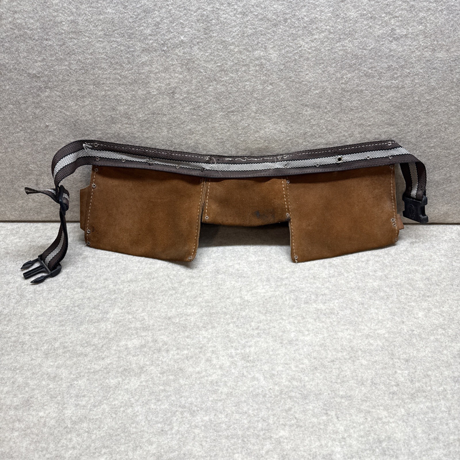 NICHOLAS Work Gear Suede Cowhide No. 497 Tool Pouch Belt Adjustable USA Made