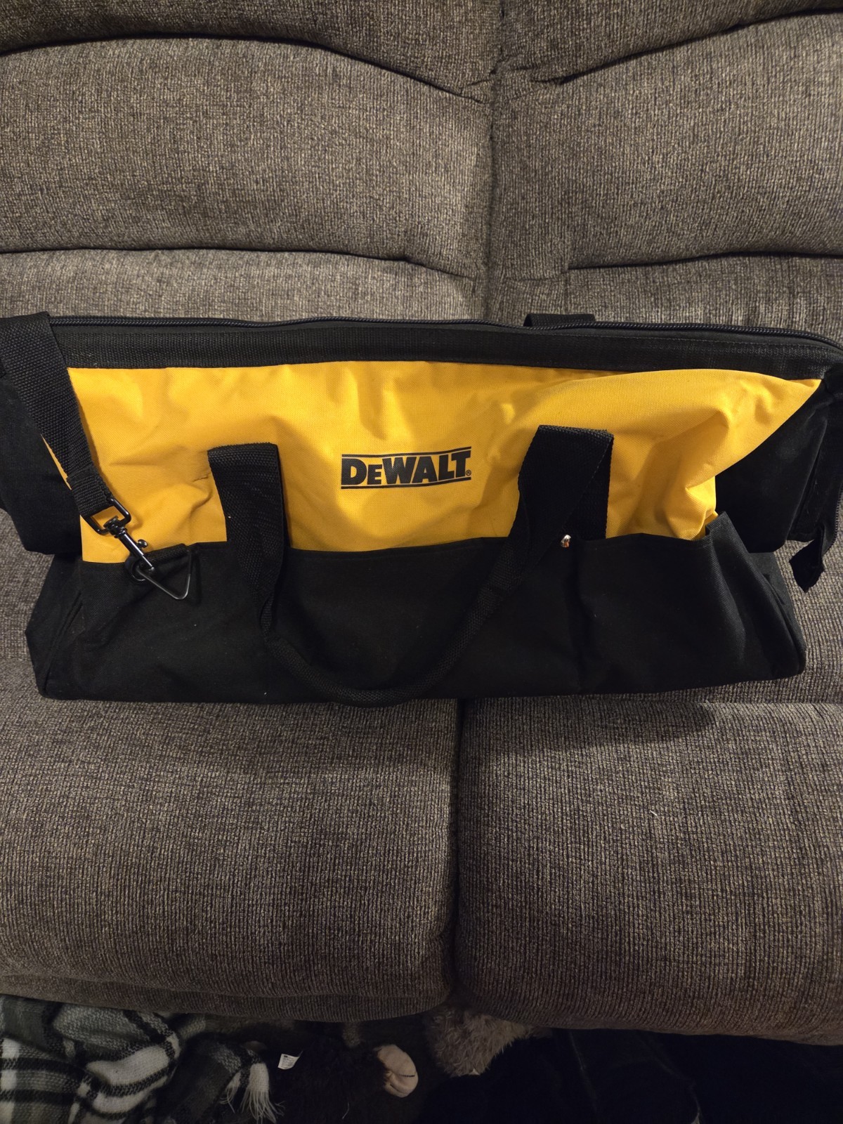 DEWALT Tool Bag Yellow and Black Fabric 24in x 12in