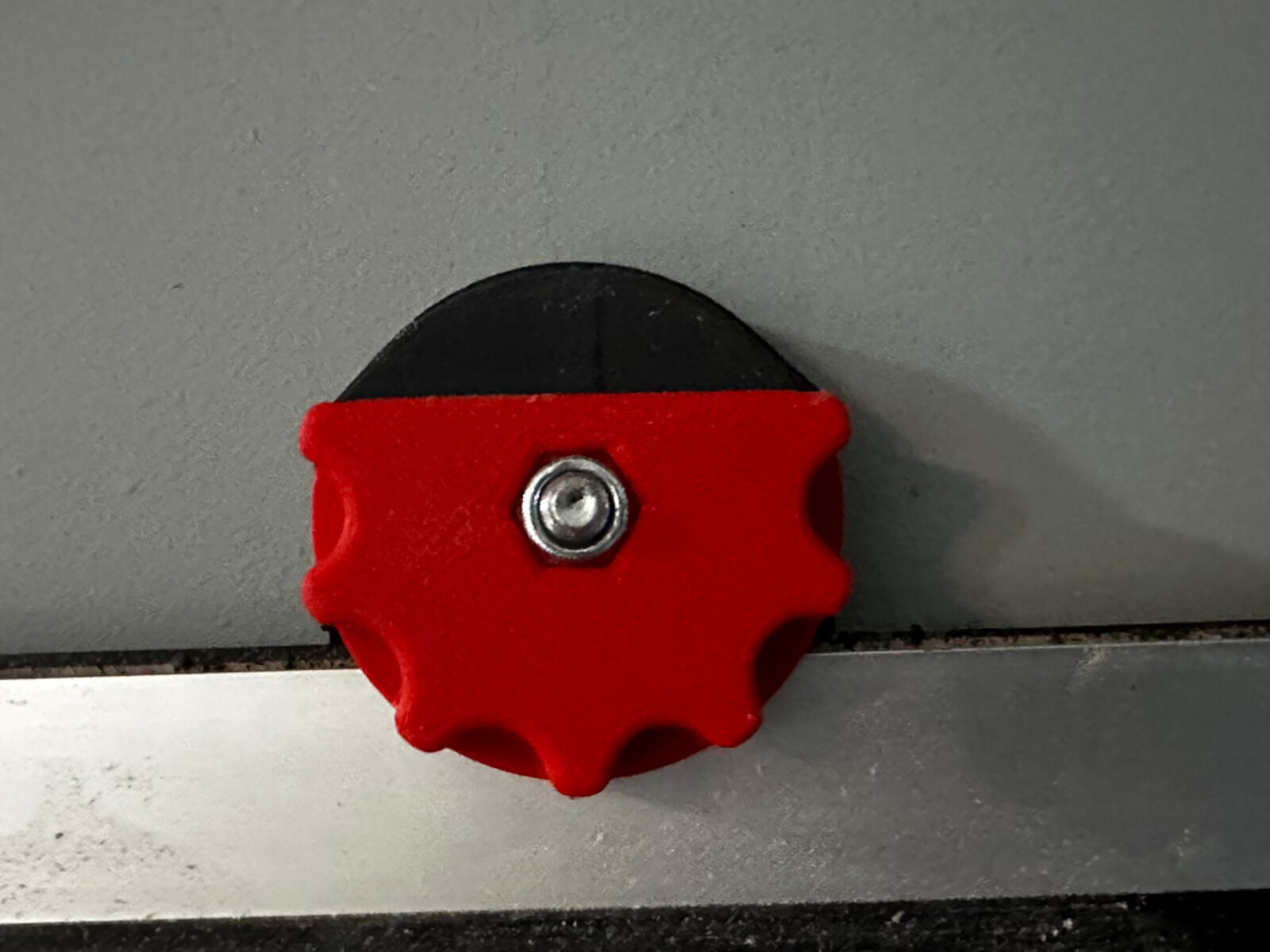 Makita Track Saw Wall Mount – Guide Rail Holder – Sold as a Pair