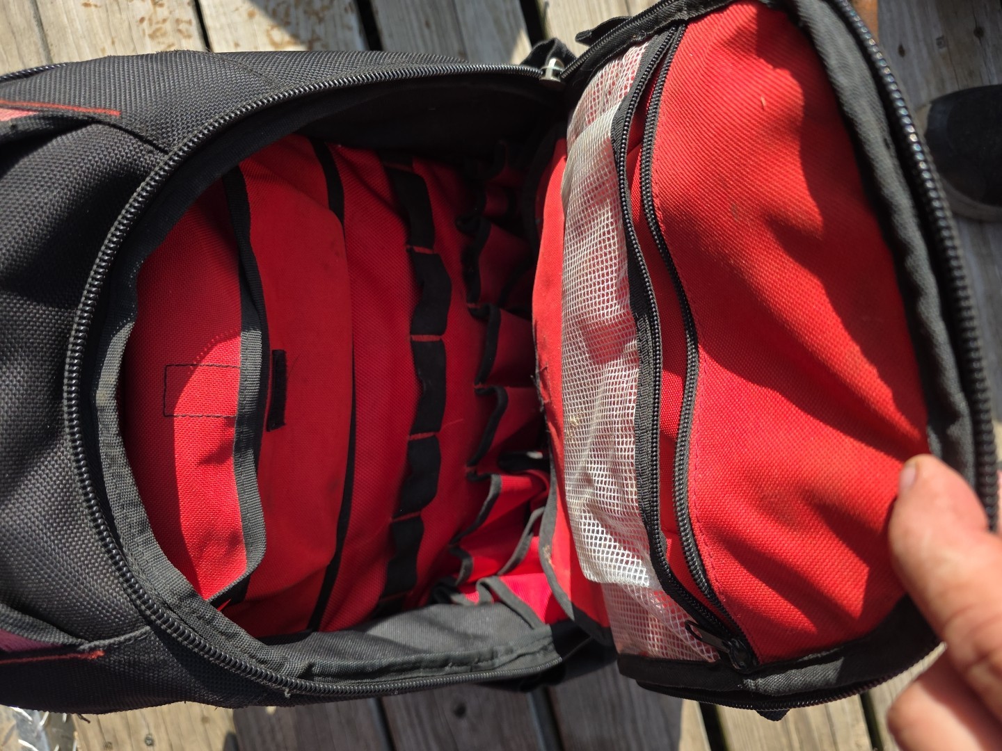 Milwaukee Tool Backpack Black/Red Fabric Multiple Compartments – Fast Shipping!
