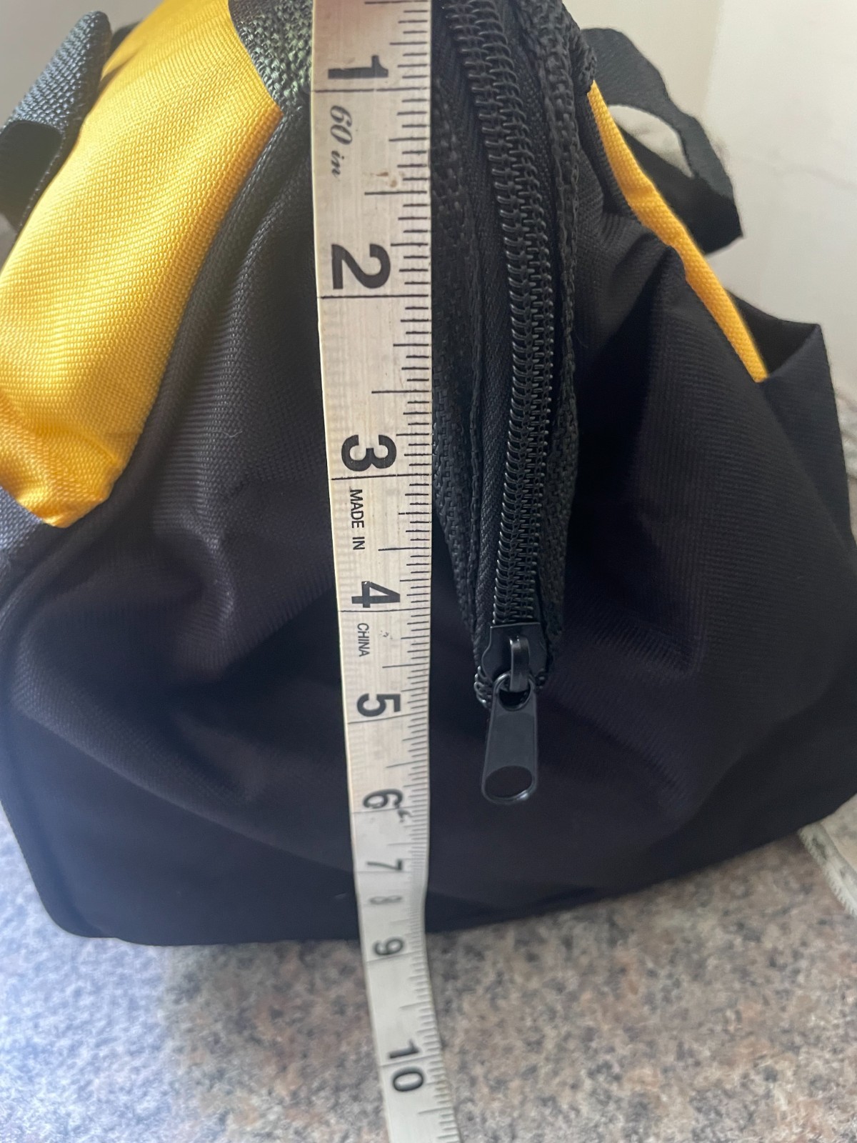 DeWalt Heavy Duty Ballistic Nylon 13″ -2 Tool Bags 13»