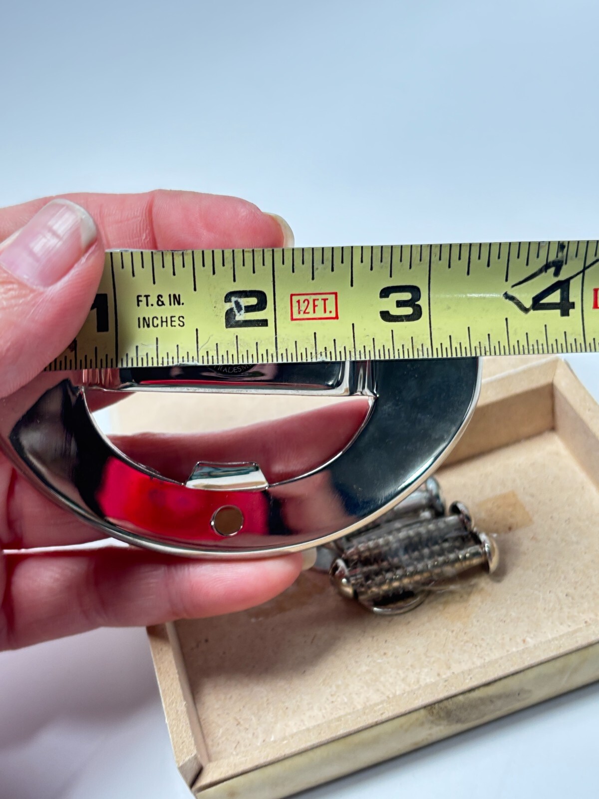 RARE New in Box Duluth Trading Company Metal Tape Measure Clip Holder Wall Mount