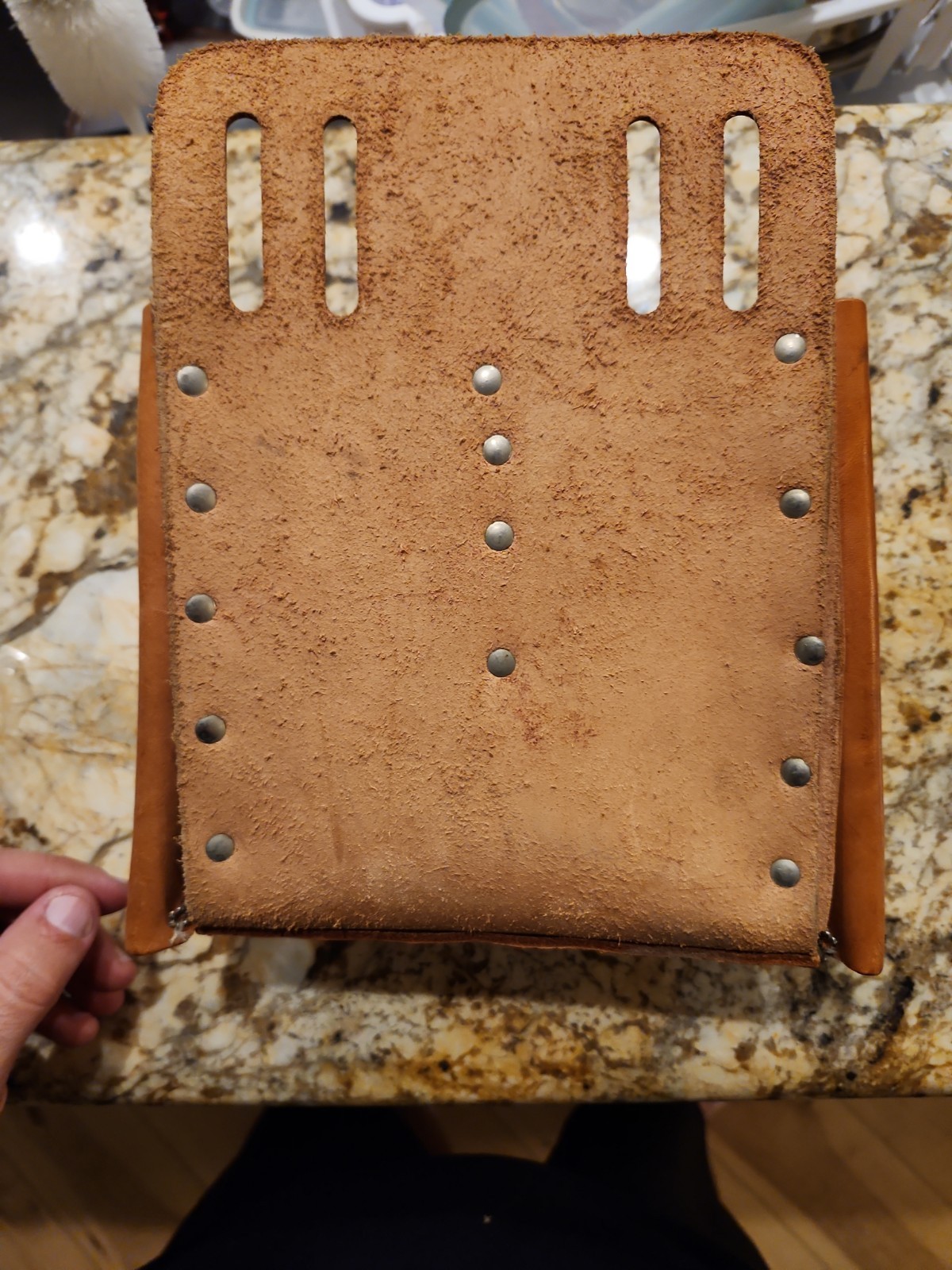 KLEIN TOOLS 5165~10-POCKET -TAN LEATHER TOOL POUCH, W/ Husky Belt Pouch