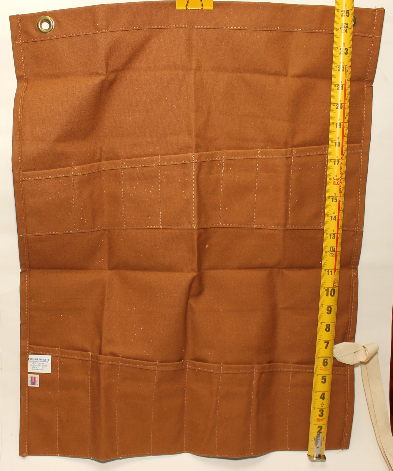 FISKARS Tan Canvas Tool Roll 18 Pockets 26″x20″ Brass Grommets Strap Made in USA