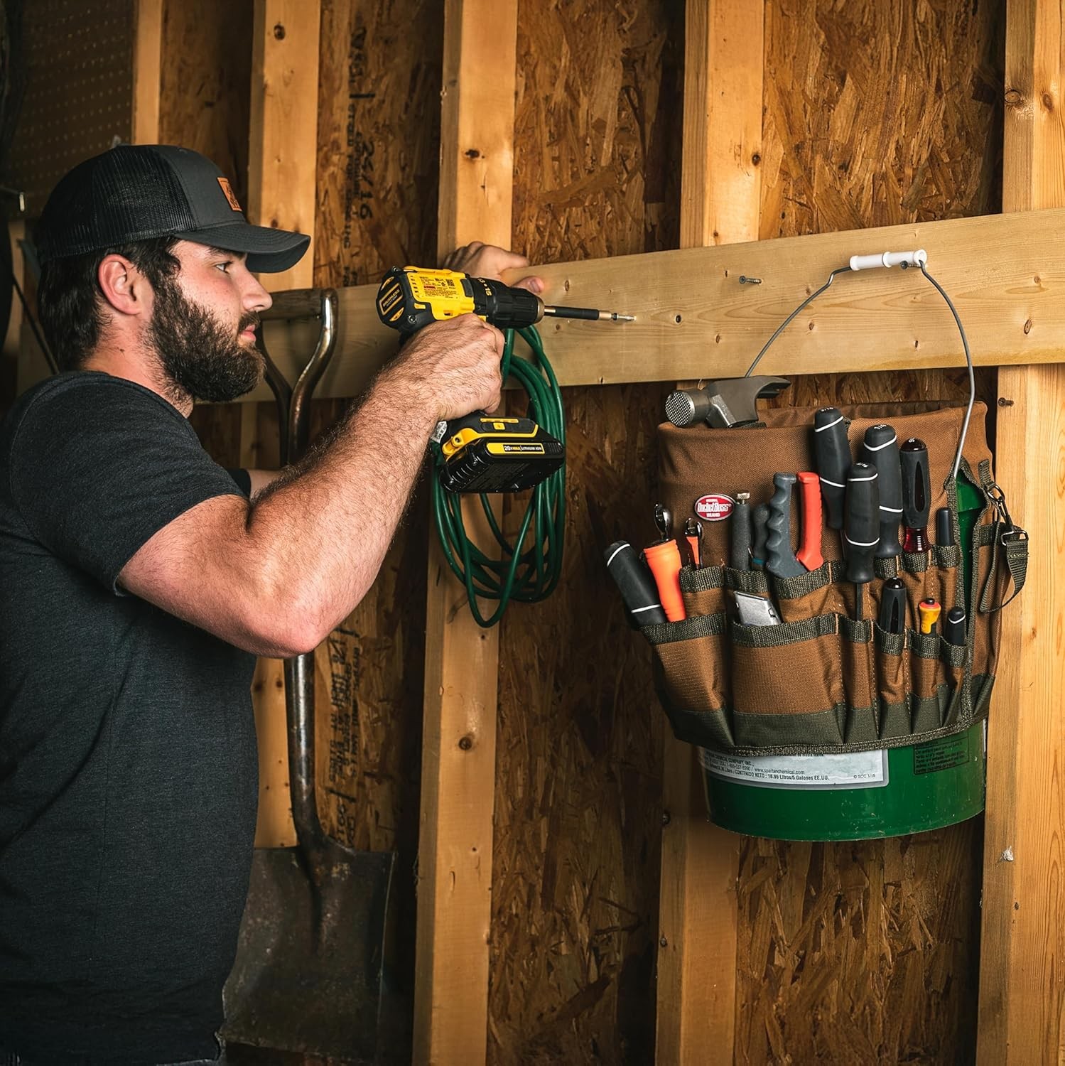 Organizador de herramientas para cubo Bucket Boss Bucketeer, marrón
