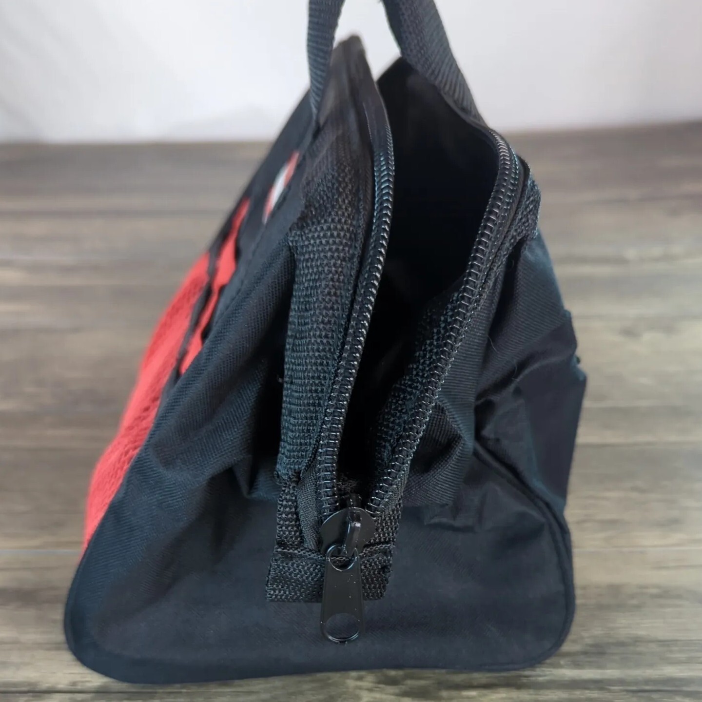 Craftsman Tool Bag CMST513100 13 in Wide Opening 6 pocket Black & Red Multi Use