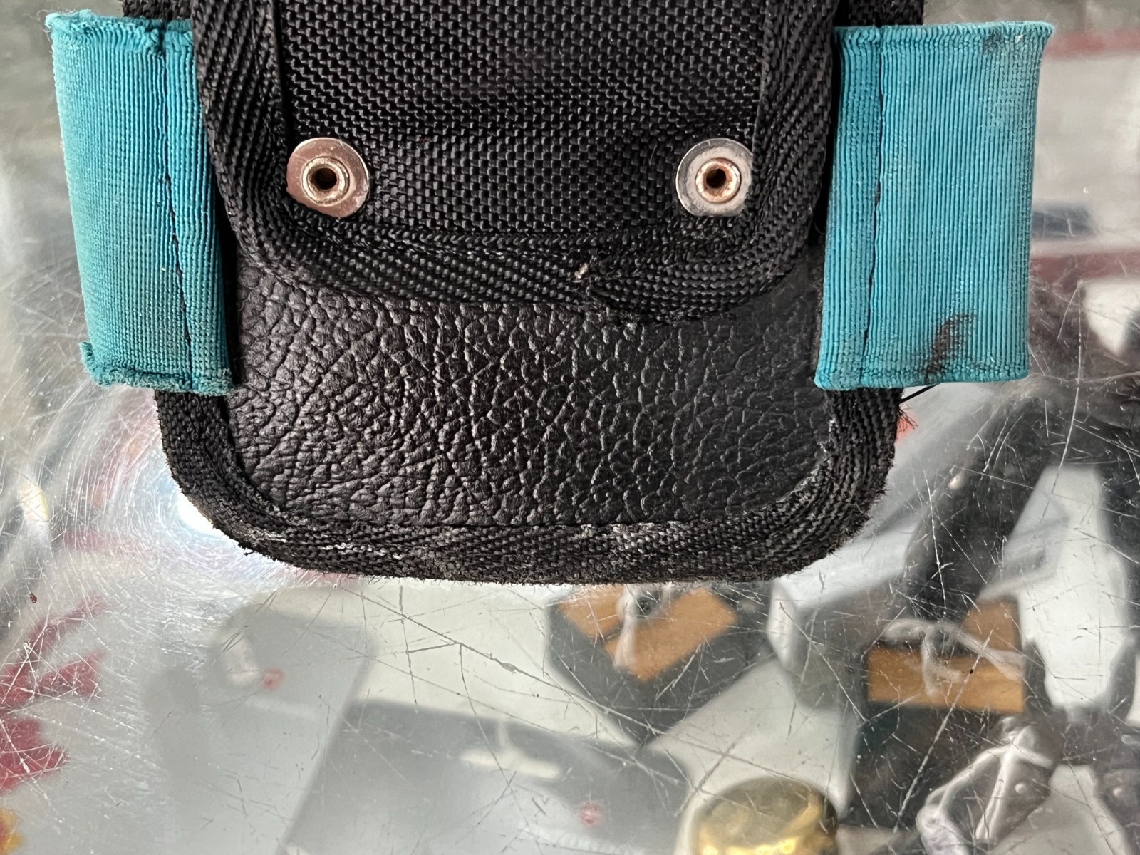 MAKITA LOOPED HAMMER & AXE HOLDER