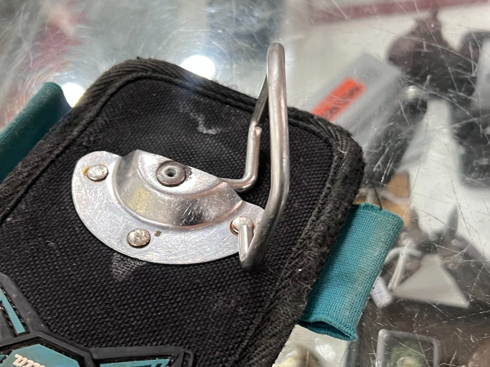 MAKITA LOOPED HAMMER & AXE HOLDER