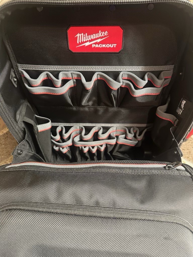 Milwaukee 48-22-8303 PACKOUT Structured Backpack