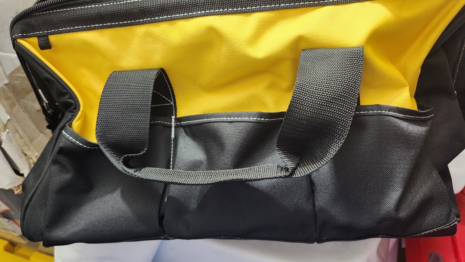 Olympia-Tools 18″ Tool Bag 600 Denier , Water Resistant, 18x9x10, 14 Pockets