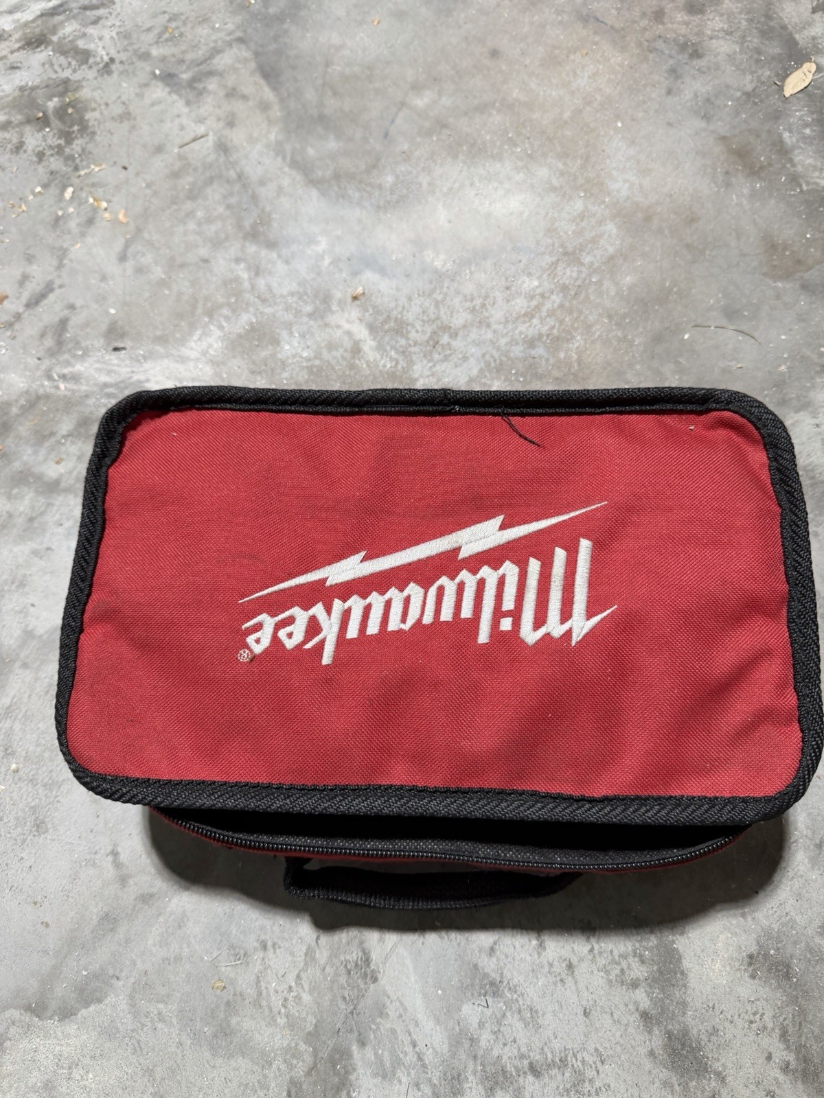 Milwaukee M12 chargers and 1 flashlight no battery included