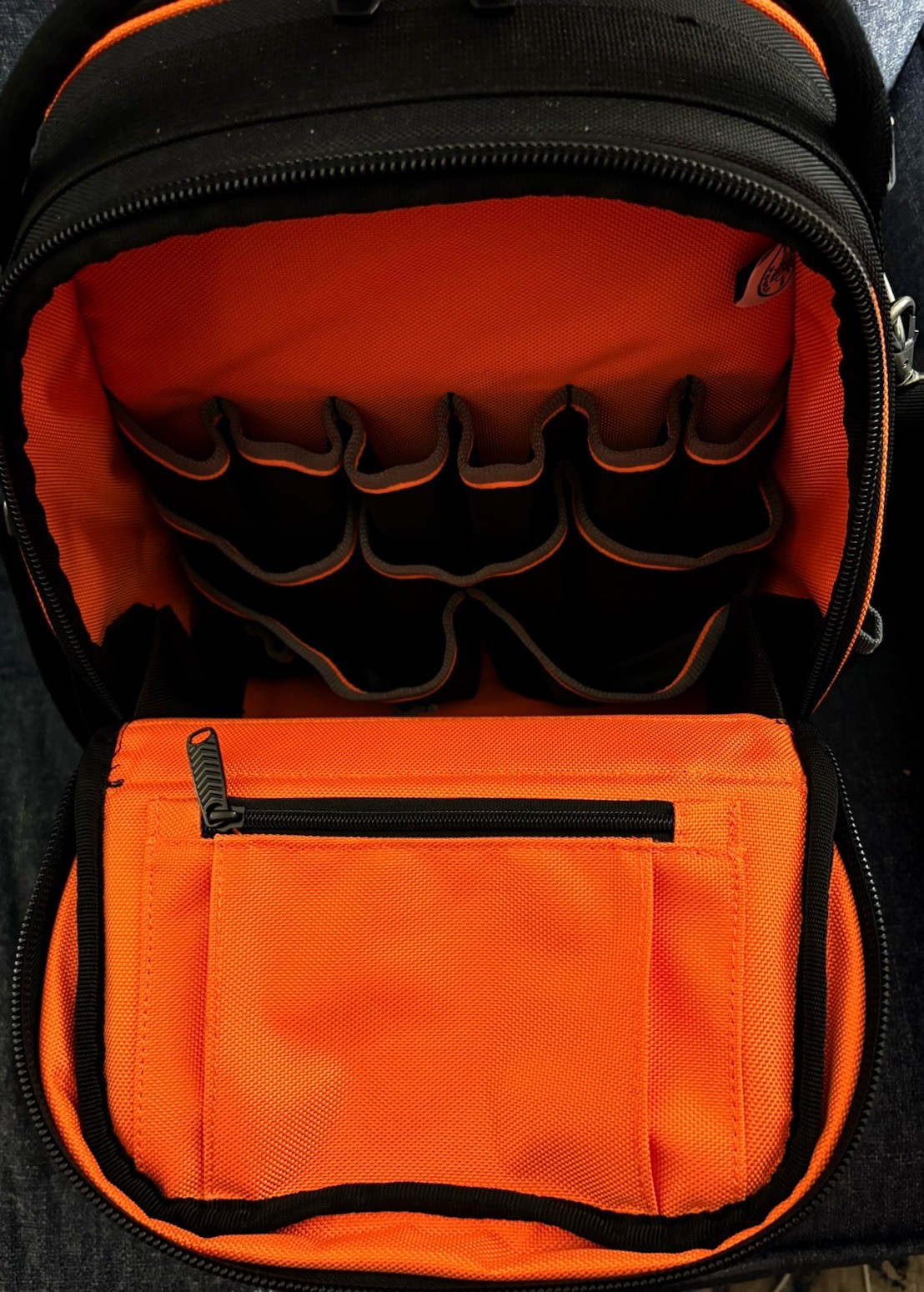 Klein Tool Runner Electricians Tool Bag 62804, EUC