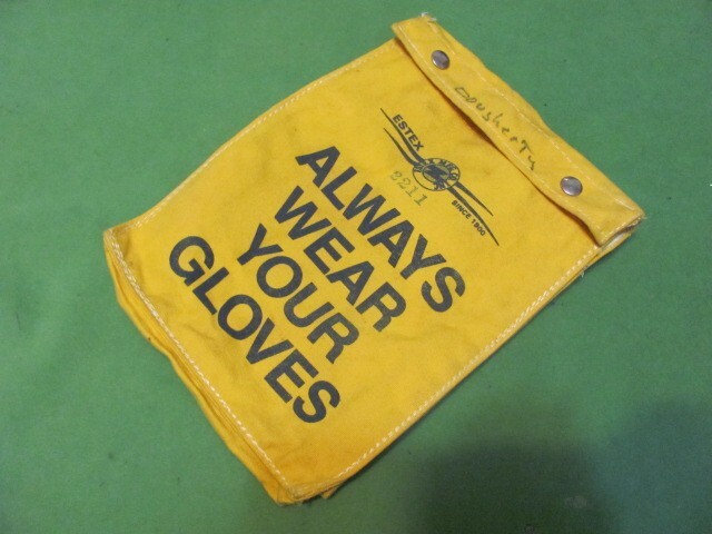 Vintage yellow Estex Canvas Glove 2211 – Sleeve / Glove Bag