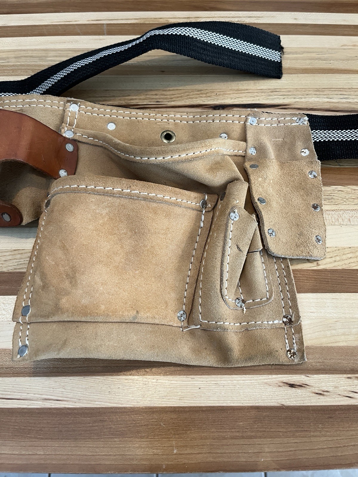 Rooster Leather 6 Pocket/ Pouch Tool Belt Suede R499-4