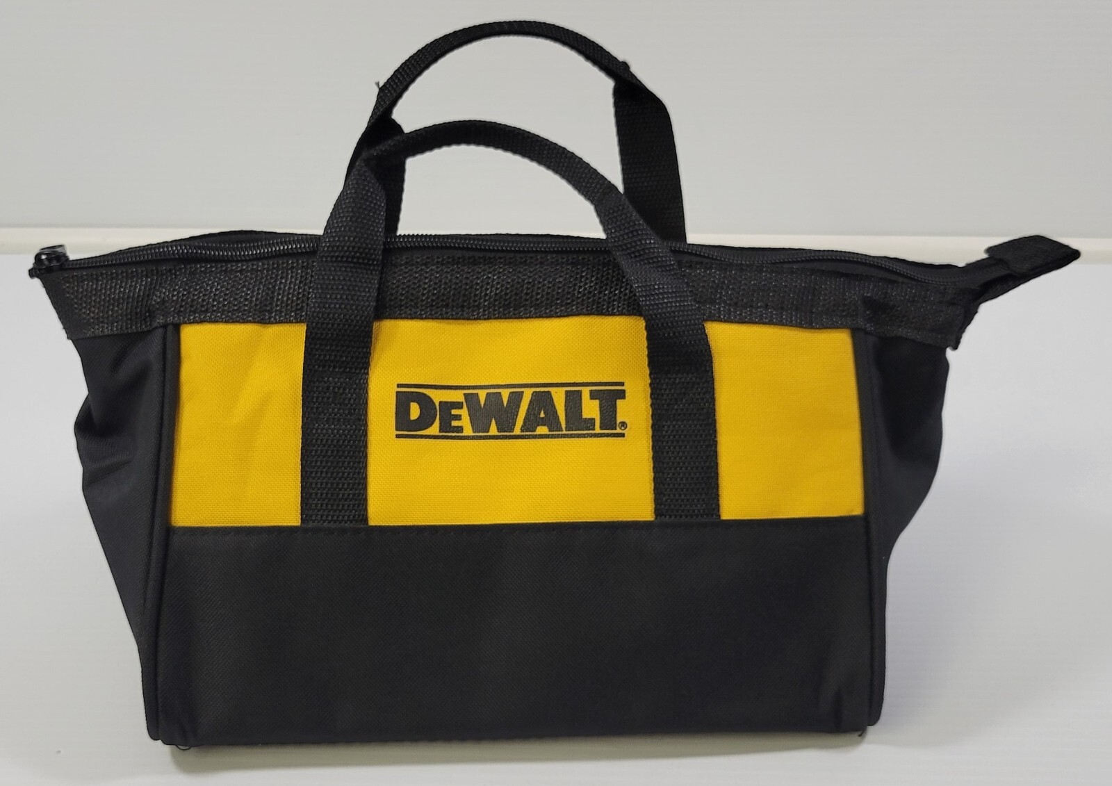 KK) Dewalt Black and Yellow Small Canvas Tool Bag 9″ x 11″ x 7″