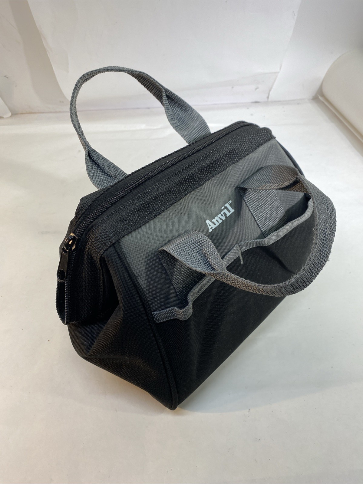 10 In. Tool Bag (Anvil)