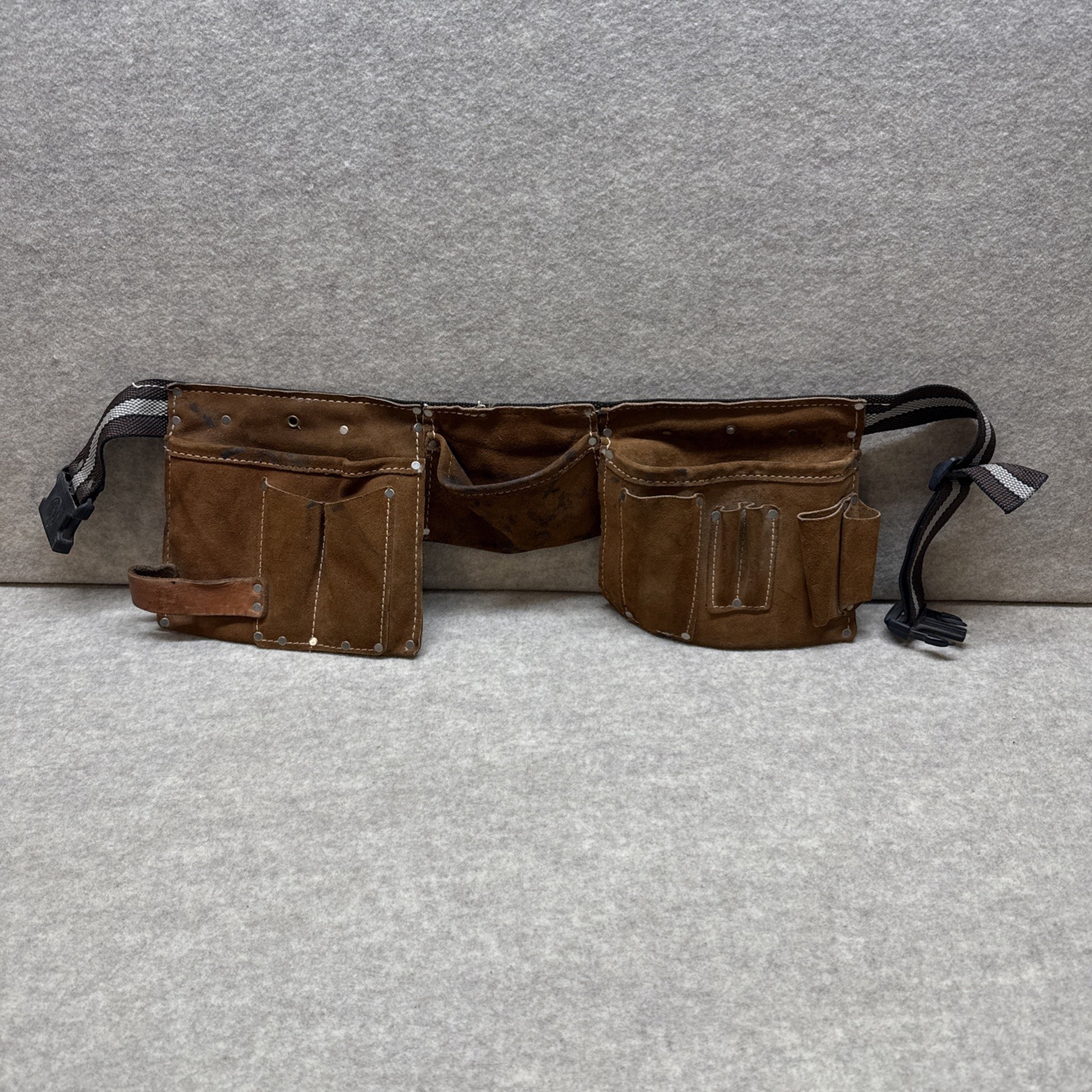 NICHOLAS Work Gear Suede Cowhide No. 497 Tool Pouch Belt Adjustable USA Made
