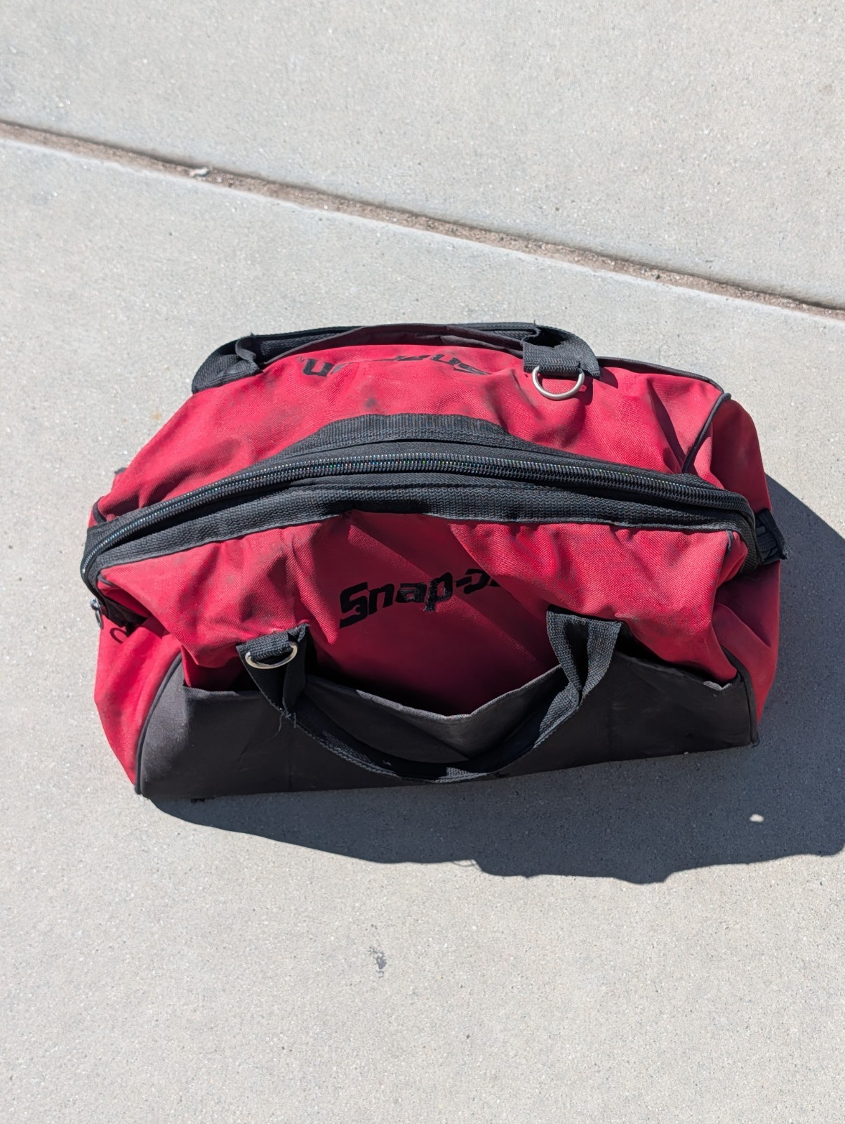 Snap On Tools Large Tool Bag/ Tote Bag/ Organizer Bag/ 18”x9”x12”