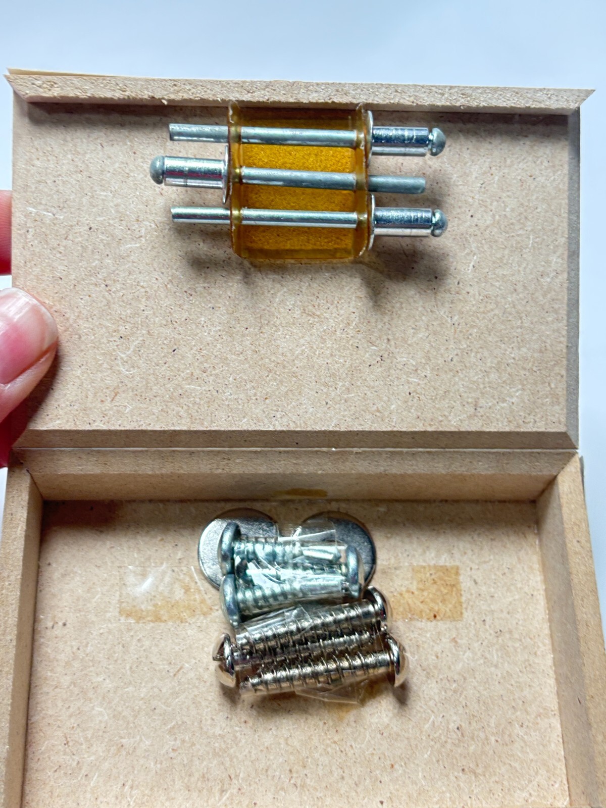 RARE New in Box Duluth Trading Company Metal Tape Measure Clip Holder Wall Mount