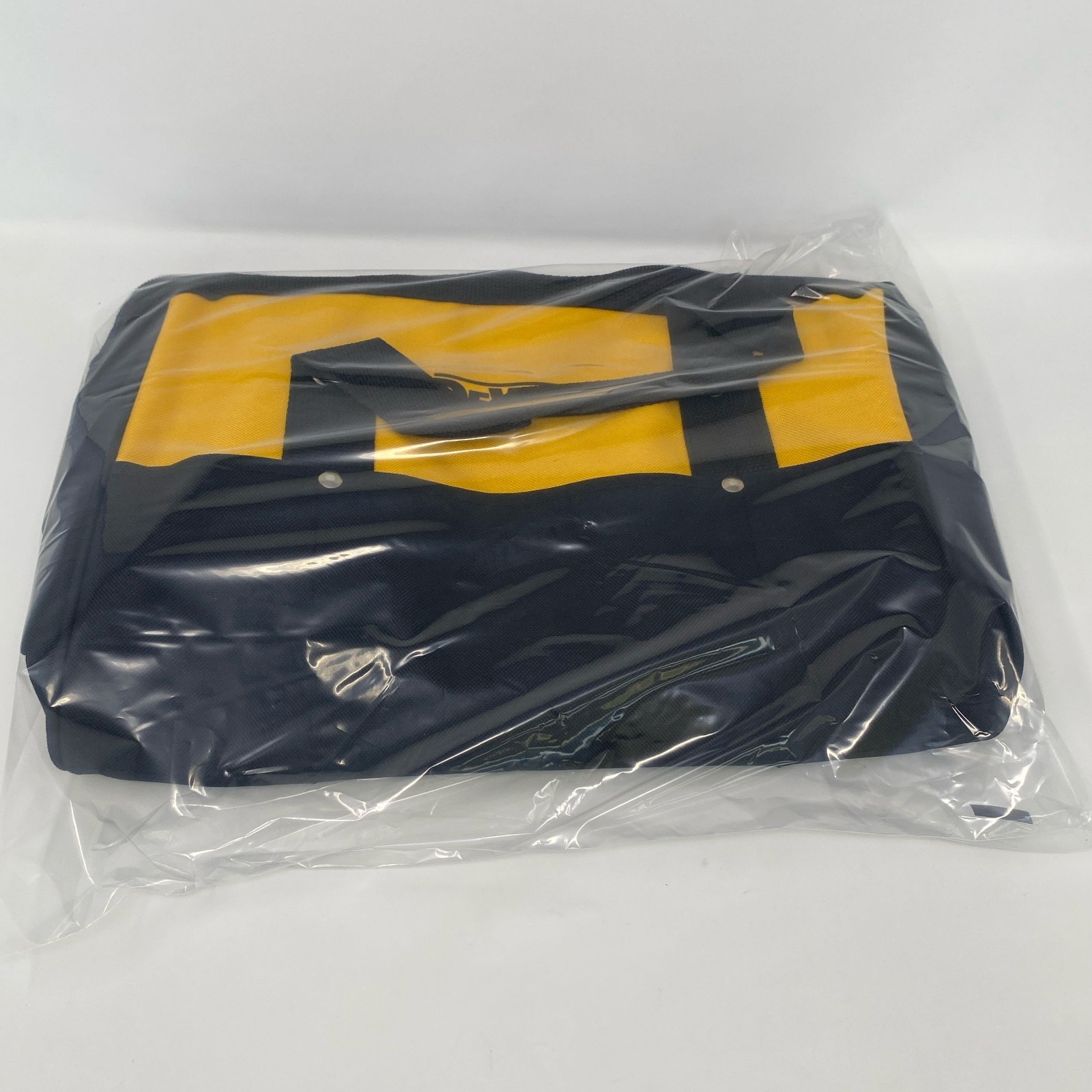 DEWALT 13x10x9 Ballistic Nylon Tool Bag N381993 Black/Yellow
