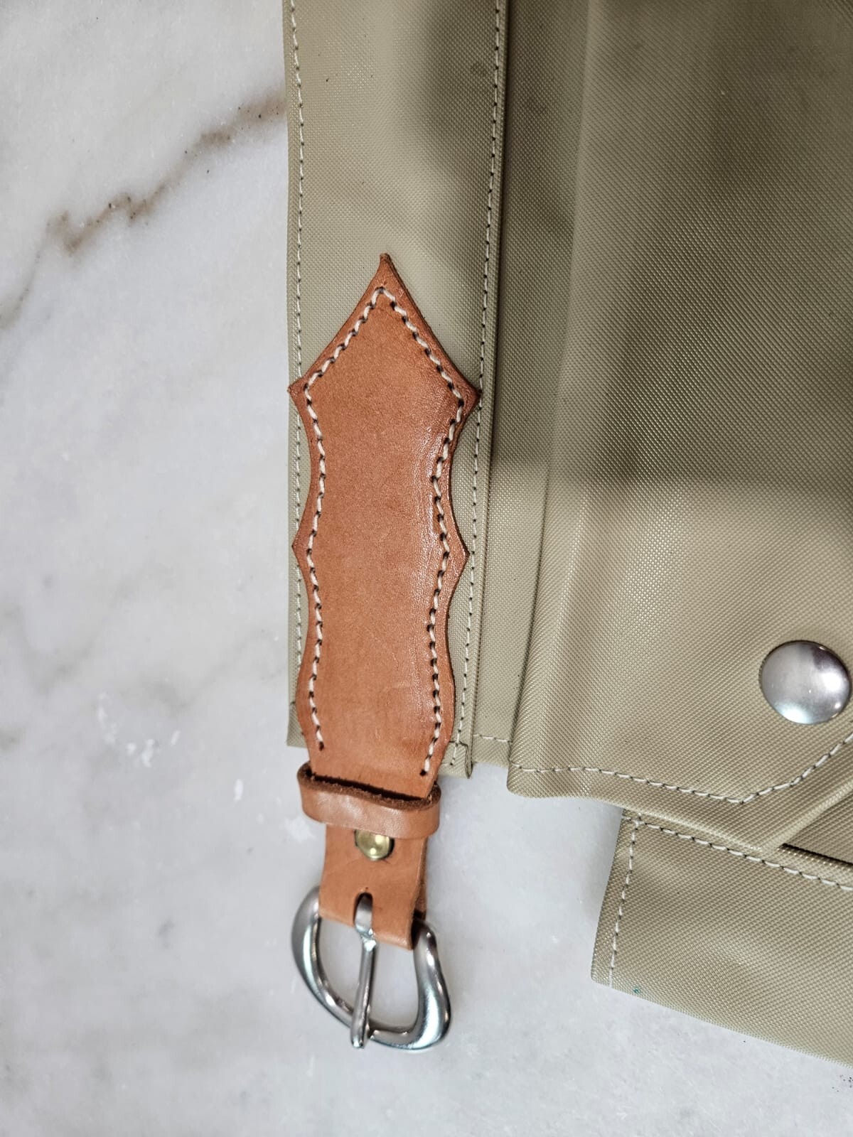 A.L.A. Tool Belt Unisex One Size Khaki Canvas Leather Trim Utility Work Apron