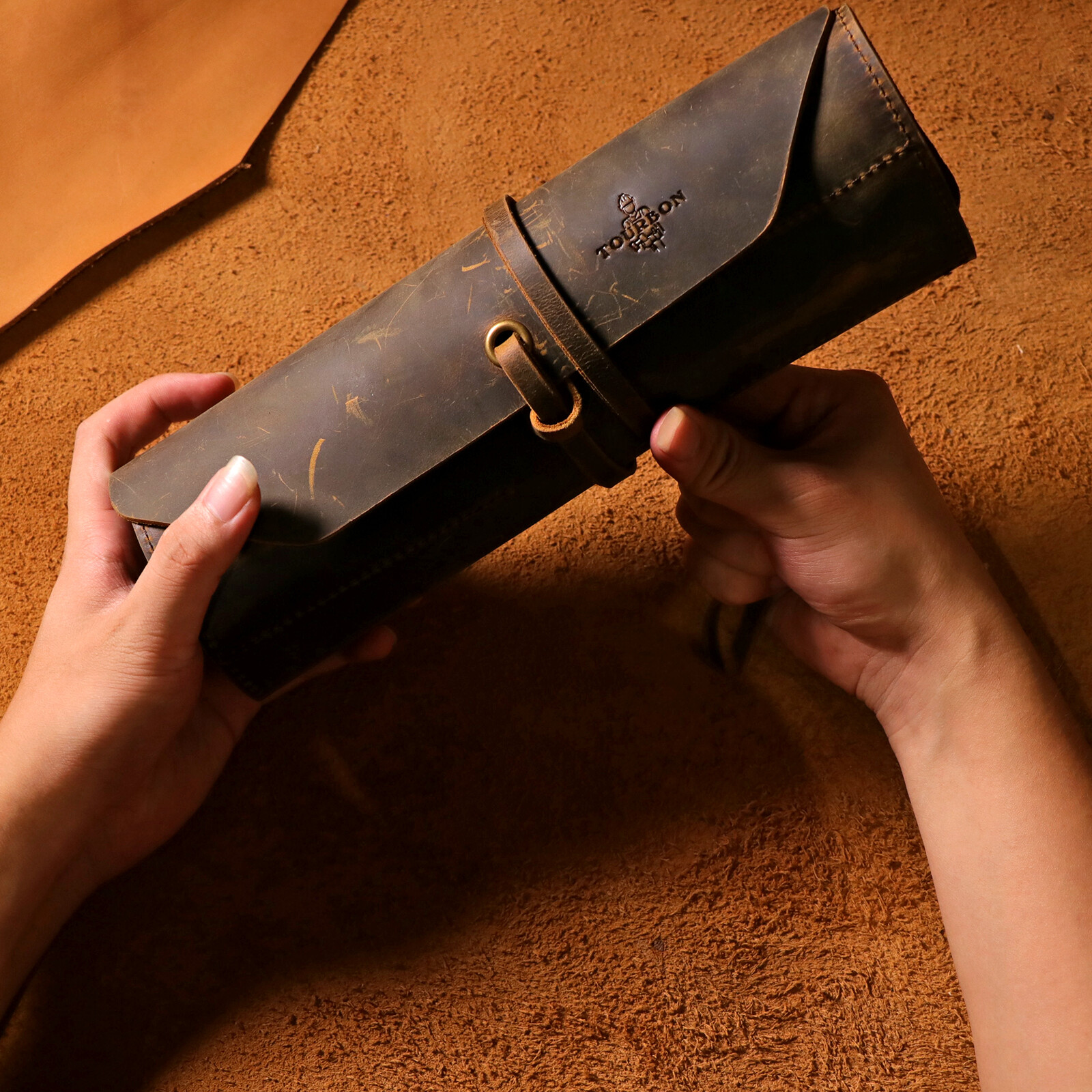 TOURBON Vintage Leather Roll Craft Tool Organizer Workshop Knife Carrier Bag